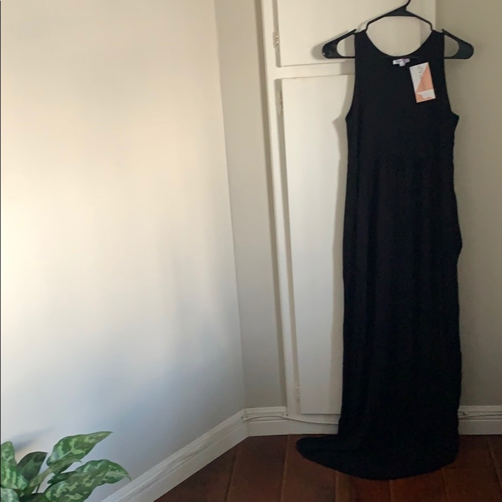 Honey and lace maxi dress sleeveless with pockets